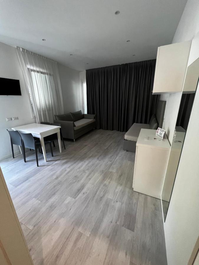 Apparthotel Ardea Риччоне Экстерьер фото