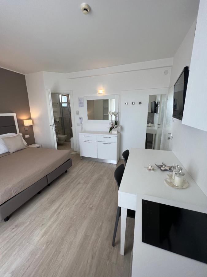 Apparthotel Ardea Риччоне Экстерьер фото