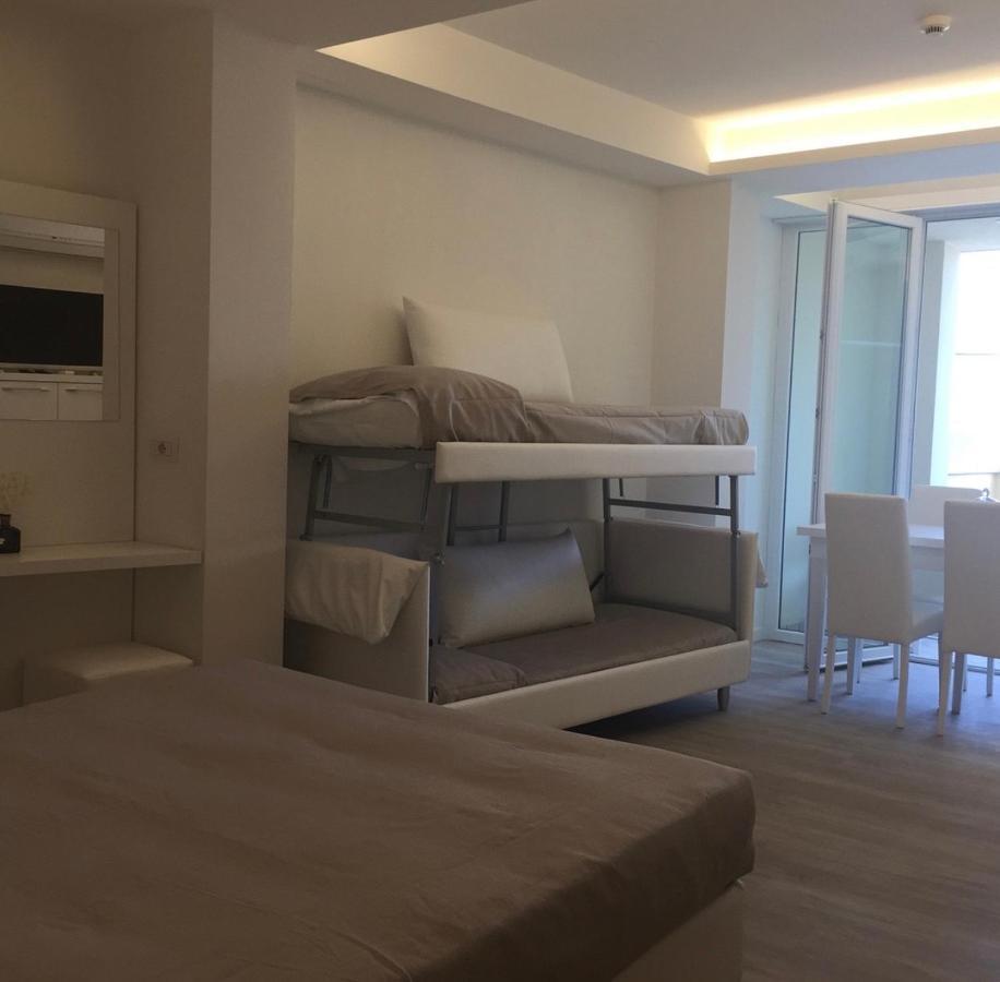 Apparthotel Ardea Риччоне Экстерьер фото